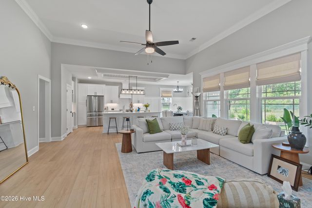 299 Boundaryline Drive NW, Calabash, NC 28467