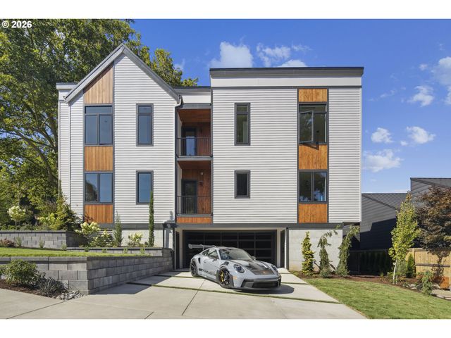 701 1st St, Lake Oswego, OR 97034