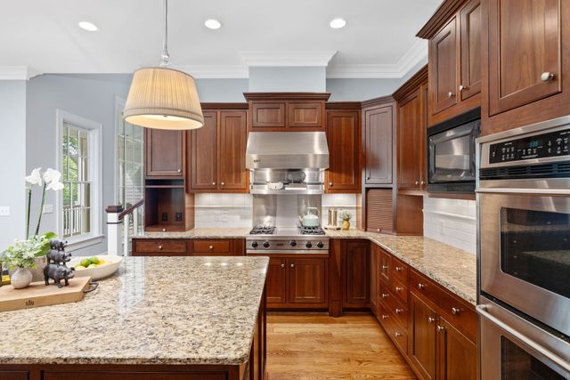 27 Colonel Winstead Dr, Brentwood, TN 37027