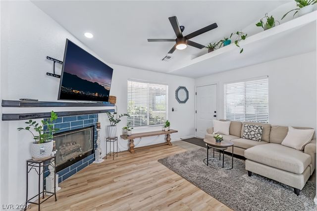 6808 Elm Creek Drive 201, Las Vegas, NV 89108