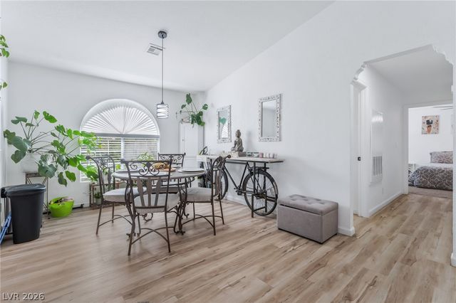 6808 Elm Creek Drive 201, Las Vegas, NV 89108