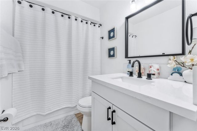 6808 Elm Creek Drive 201, Las Vegas, NV 89108