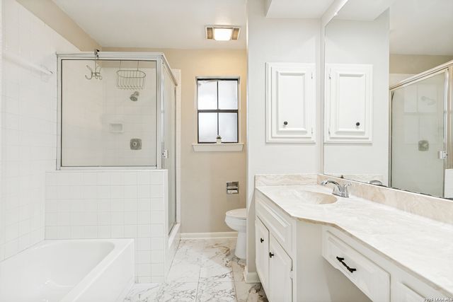 8415 Fredericksburg Rd Apt 106, San Antonio, TX 78229