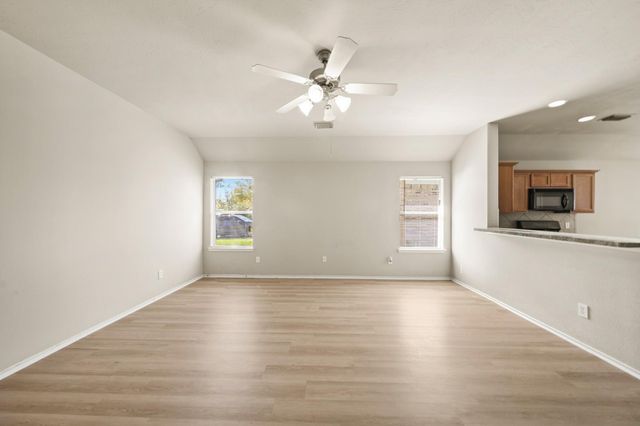 2134 Vermillion Oak Street, Fresno, TX 77545