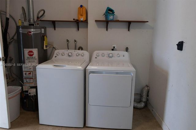 9880 NW 24th Place, Sunrise, FL 33322