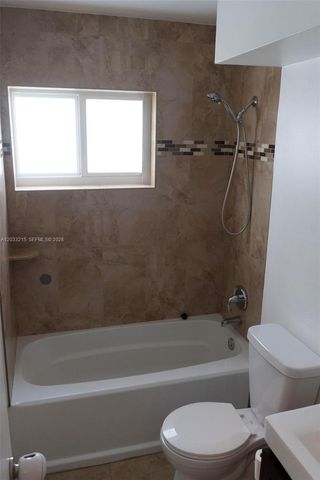 9880 NW 24th Place, Sunrise, FL 33322