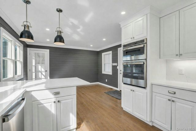 76 Maple Street, Blue Point, NY 11715