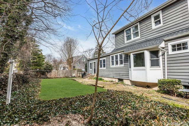 76 Maple Street, Blue Point, NY 11715