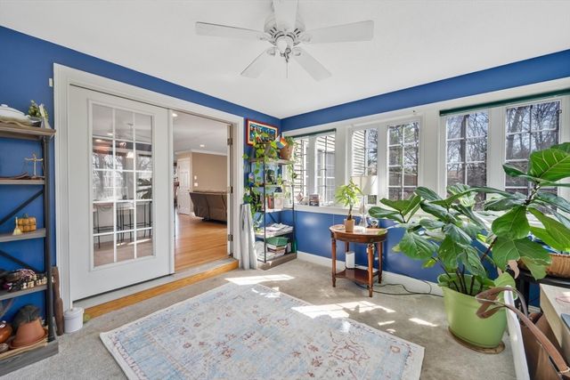 31 College View Hts, South Hadley, MA 01075