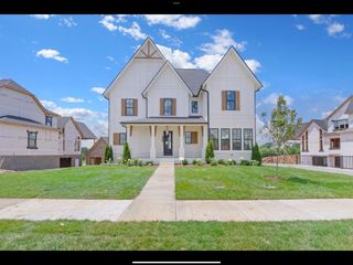 1117 Sage St, Thompsons Station, TN 37179
