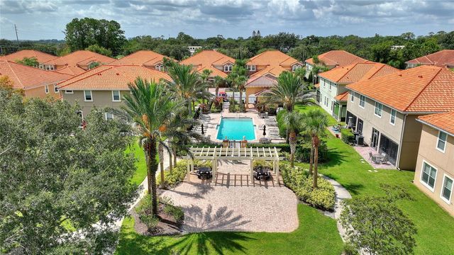 8934 DELLA SCALA CIRCLE, Orlando, FL 32836