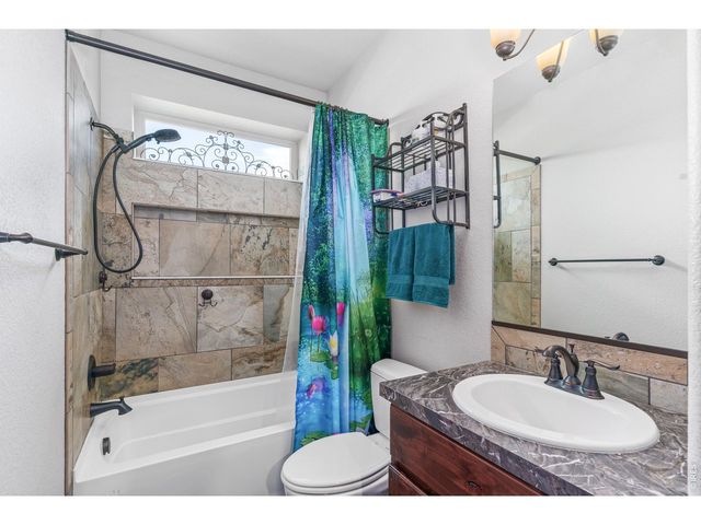 84 Turnberry Dr, Windsor, CO 80550