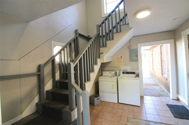 1305 Adams Street 8, Conroe, TX 77301