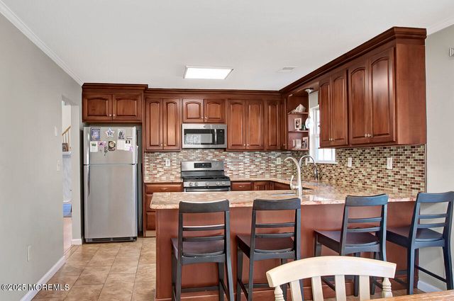 2059 Nakiska Court, Toms River, NJ 08755