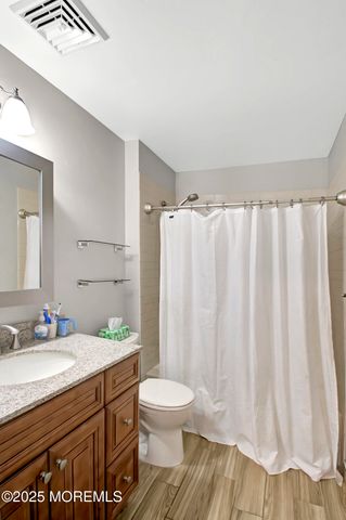 2059 Nakiska Court, Toms River, NJ 08755