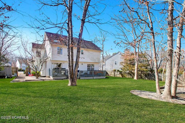 2059 Nakiska Court, Toms River, NJ 08755