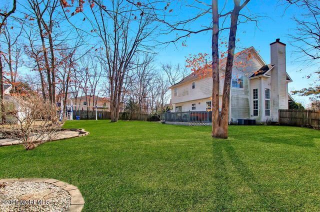 2059 Nakiska Court, Toms River, NJ 08755