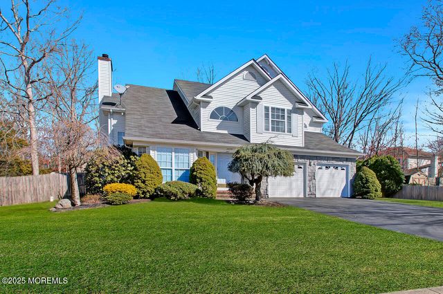 2059 Nakiska Court, Toms River, NJ 08755