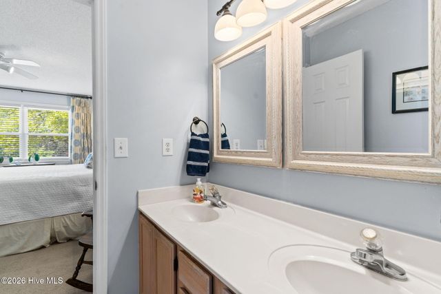 128 NE 36th Street, Oak Island, NC 28465