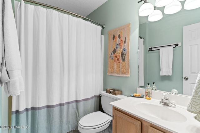 128 NE 36th Street, Oak Island, NC 28465