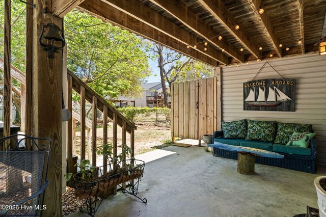 128 NE 36th Street, Oak Island, NC 28465