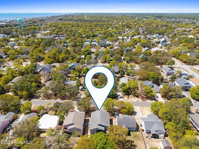 128 NE 36th Street, Oak Island, NC 28465