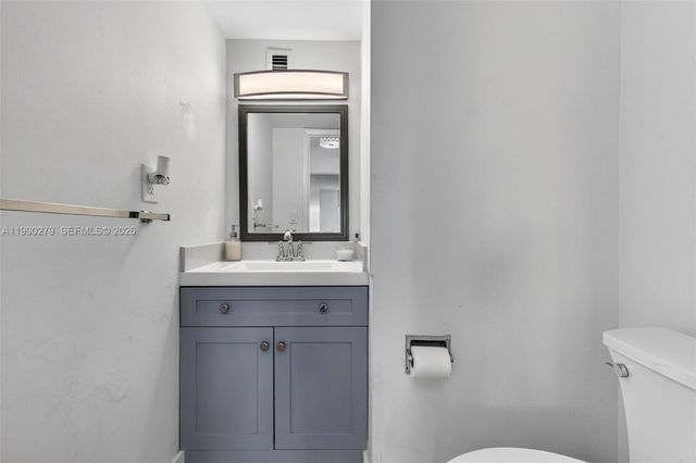 2150 Sans Souci Blvd A1007, North Miami, FL 33181