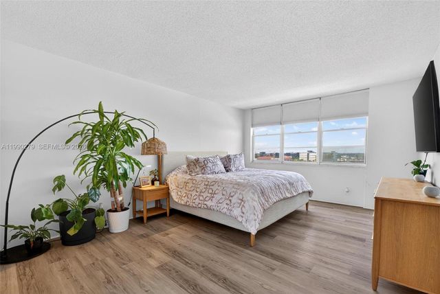 2150 Sans Souci Blvd A1007, North Miami, FL 33181