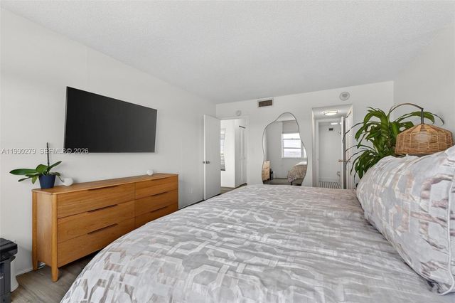 2150 Sans Souci Blvd A1007, North Miami, FL 33181