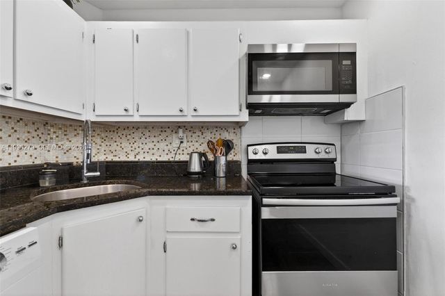 2150 Sans Souci Blvd A1007, North Miami, FL 33181