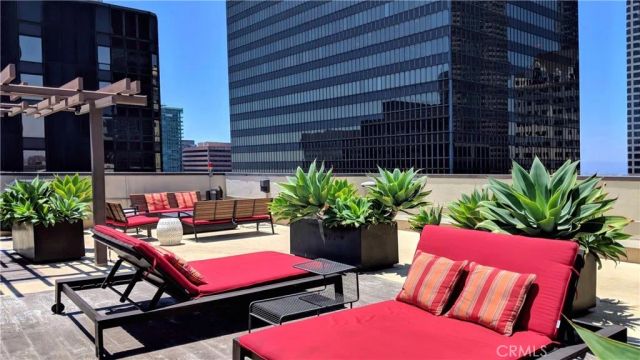 655 S Hope, Los Angeles, CA 90017