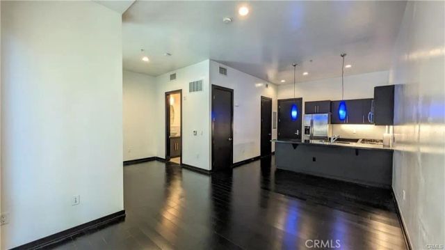 655 S Hope, Los Angeles, CA 90017