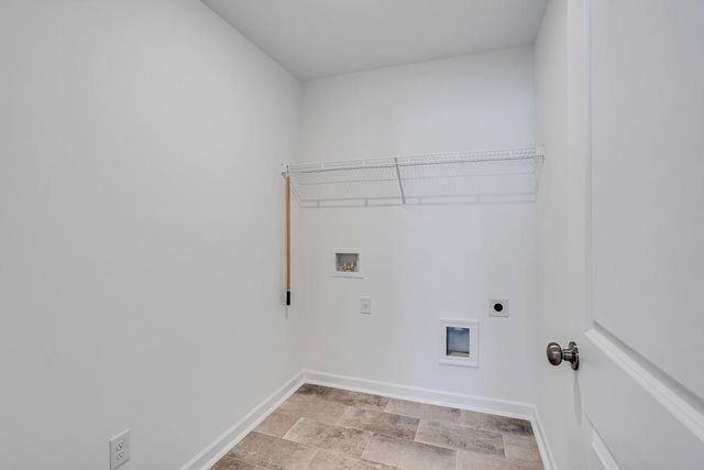 205 Groveton Court, Euharlee, GA 30145