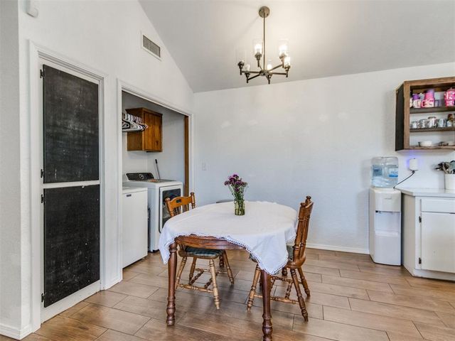530 Stoneridge Drive, Moore, OK 73160