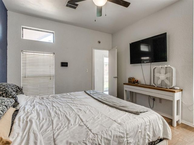 530 Stoneridge Drive, Moore, OK 73160