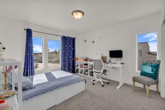 331 S 680 W, Centerville, UT 84014
