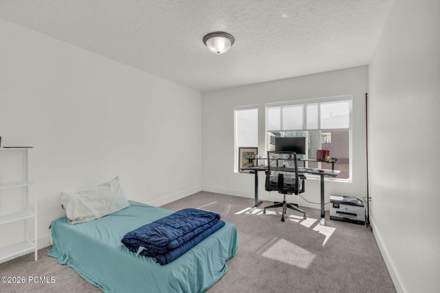 331 S 680 W, Centerville, UT 84014
