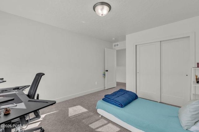 331 S 680 W, Centerville, UT 84014