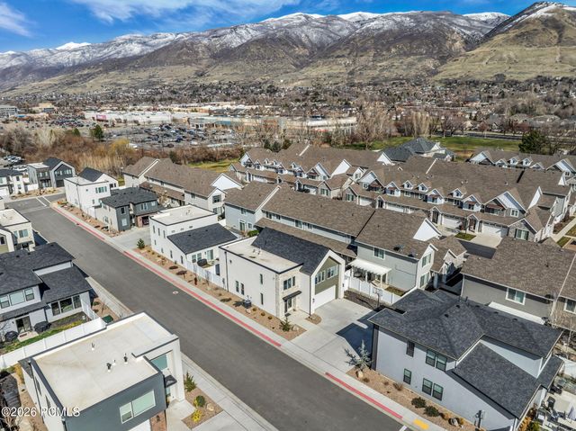 331 S 680 W, Centerville, UT 84014