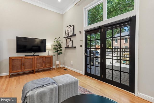 2323 HARLEYFORD CT, Reston, VA 20191