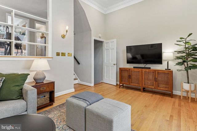 2323 HARLEYFORD CT, Reston, VA 20191