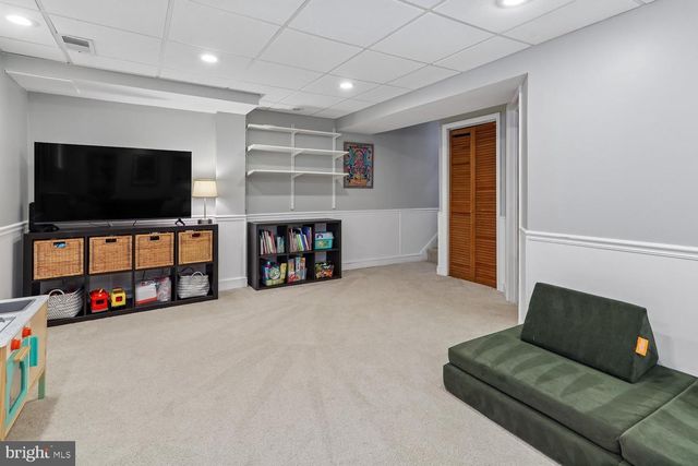 2323 HARLEYFORD CT, Reston, VA 20191