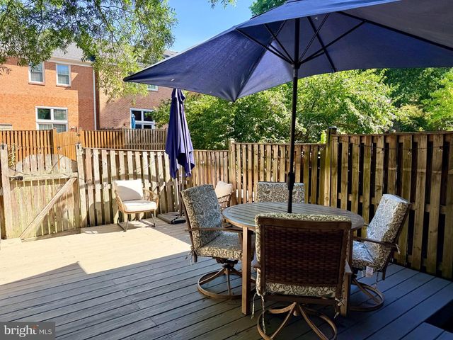 2323 HARLEYFORD CT, Reston, VA 20191