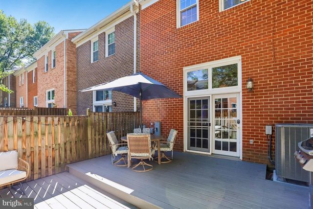2323 HARLEYFORD CT, Reston, VA 20191