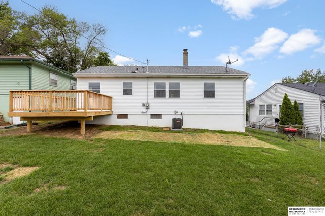 5329 N 47th Street, Omaha, NE 68104