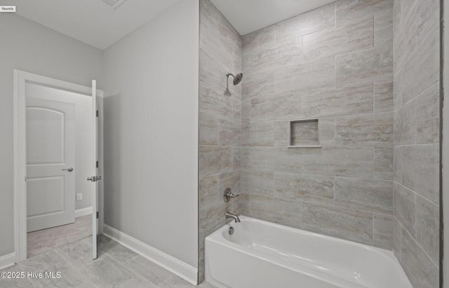 319 Taylorwood Drive, Beaufort, NC 28516