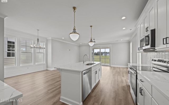 319 Taylorwood Drive, Beaufort, NC 28516