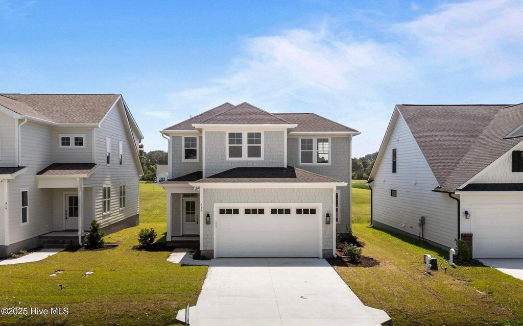 319 Taylorwood Drive, Beaufort, NC 28516