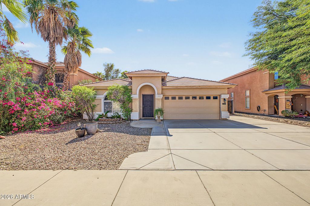 15807 W CALAVAR Road, Surprise, AZ 85379 — photo 2