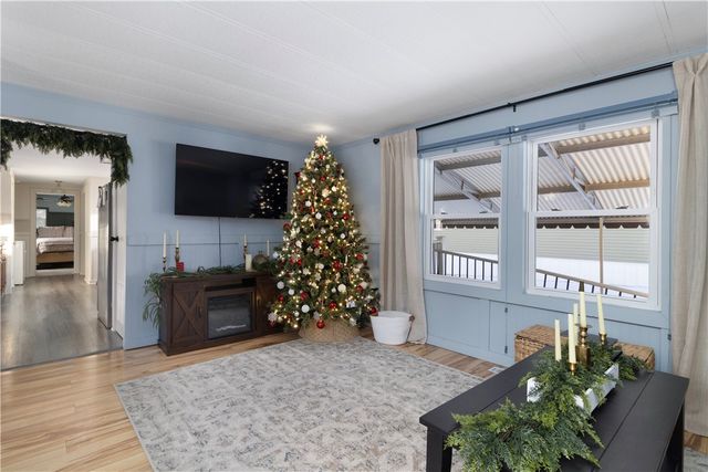 9 Sherwood Valley Lane, Coventry, RI 02816